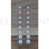 8 Pair Freshwater Pearls Stand