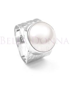 Silver & White Mabé Pearl Ring